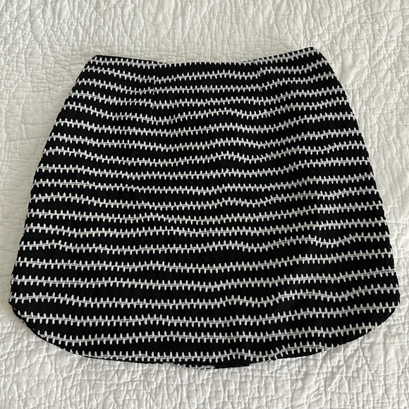 House of Harlow 1960 x REVOLVE Mini Skirt - Picture 2 of 3